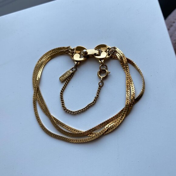 Vintage Signed Monet Gold Tone Tennis Bracelet Safety Chain 90s Costume Jewelry - Picture 1 of 16